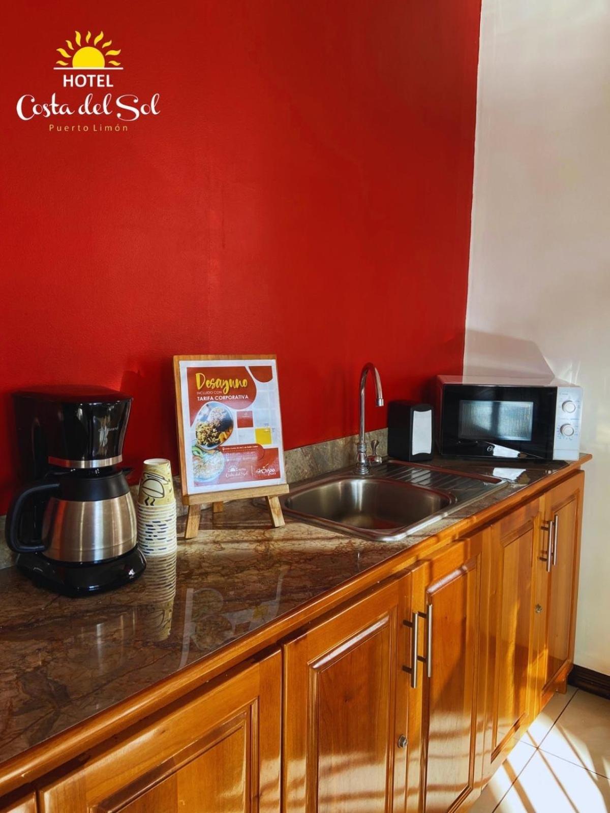 Hotel Costa Del Sol Puerto Limon Kültér fotó