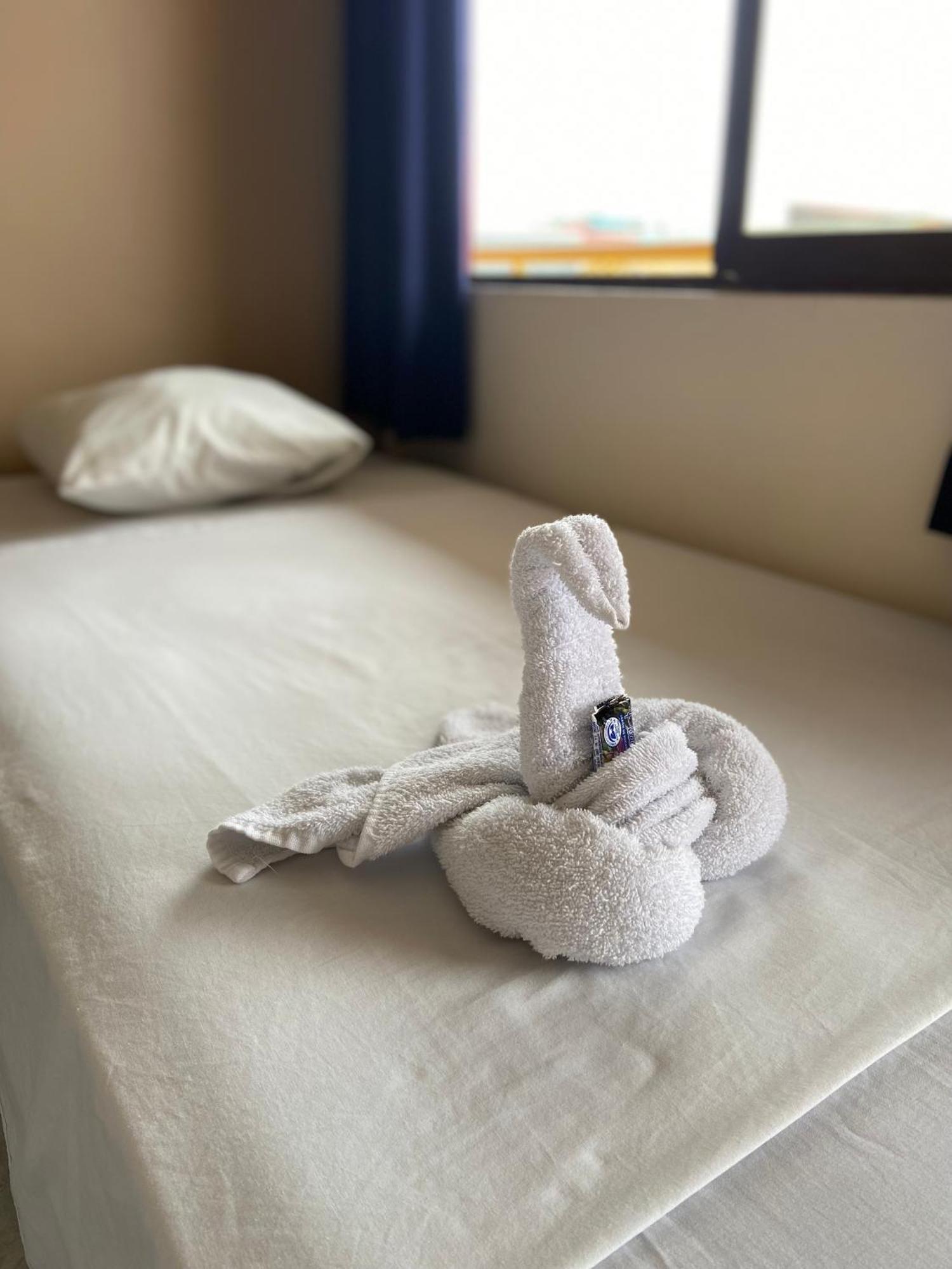 Hotel Costa Del Sol Puerto Limon Kültér fotó